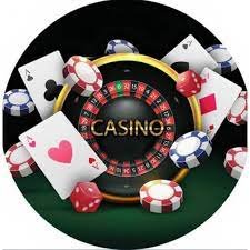 Antarmuka aplikasi funlotre Android menampilkan menu utama sportsbook dan live casino